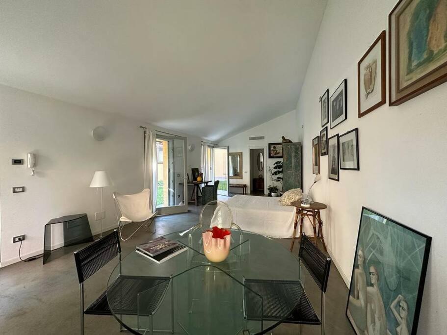 Suite Per Gli Ospiti Pavia Exteriör bild